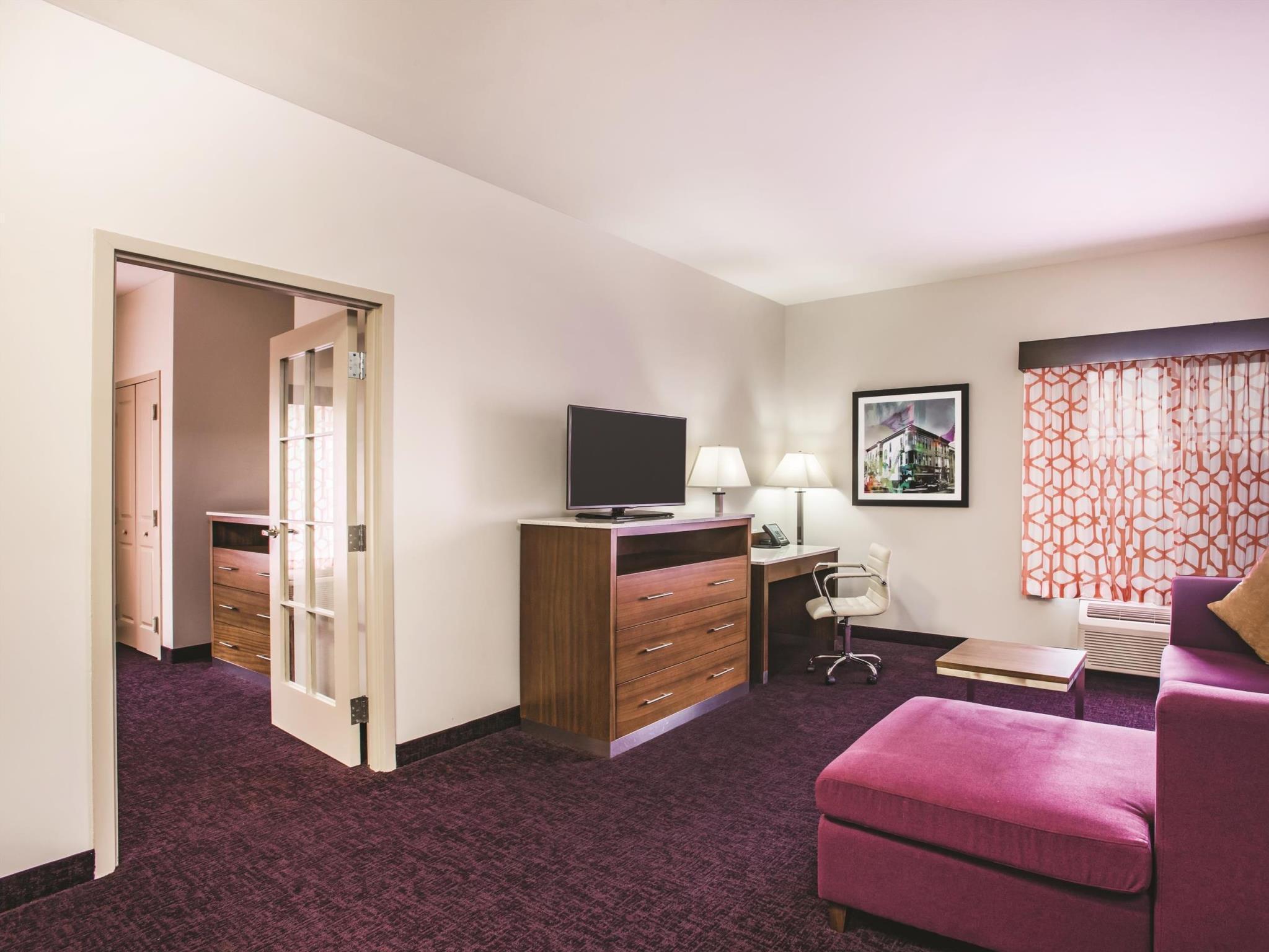 La Quinta By Wyndham Chambersburg Hotell Exteriör bild
