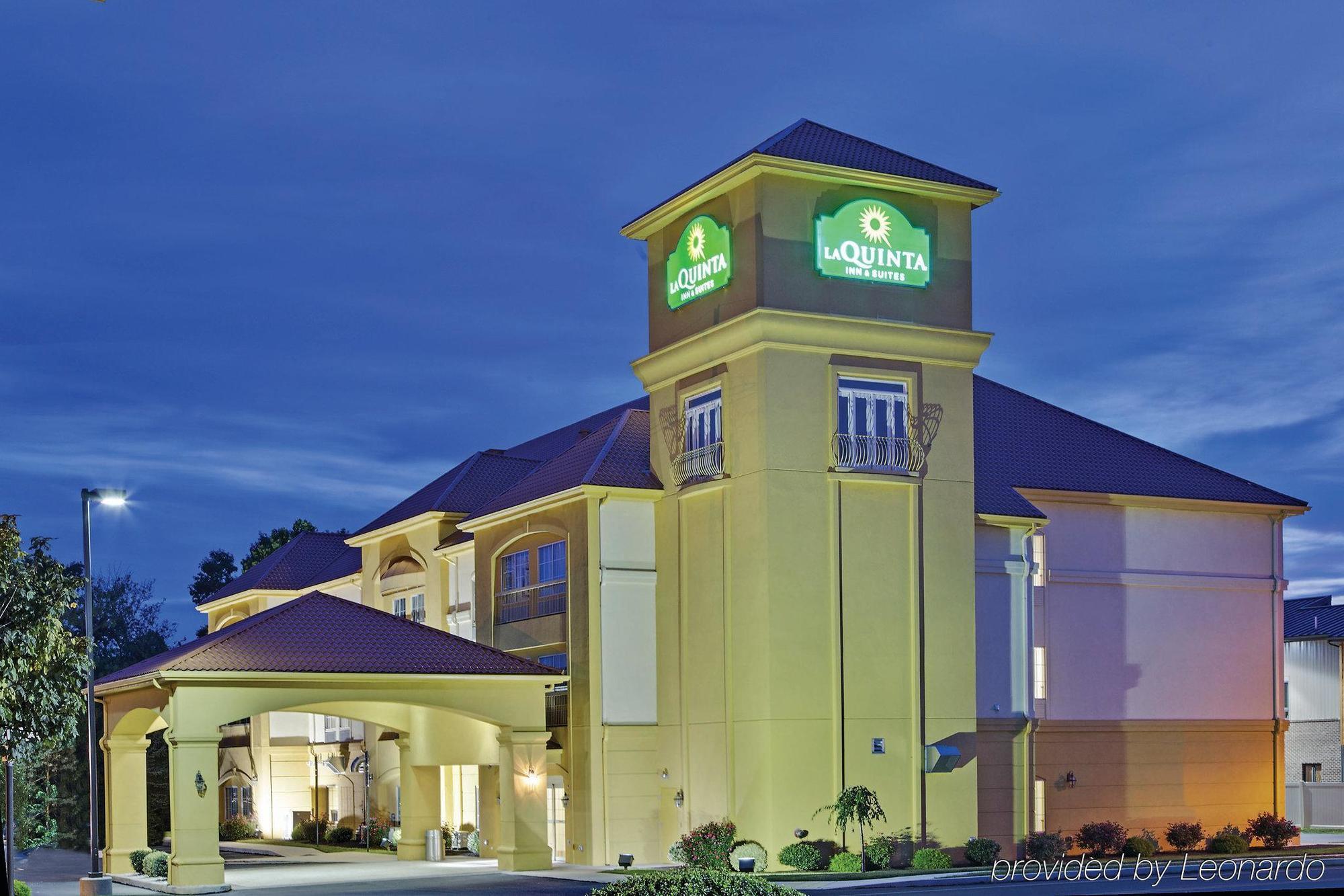 La Quinta By Wyndham Chambersburg Hotell Exteriör bild